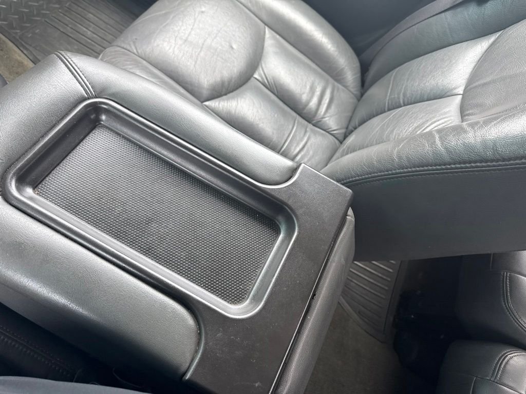 Used 2007 Gray Chevrolet LT image 15
