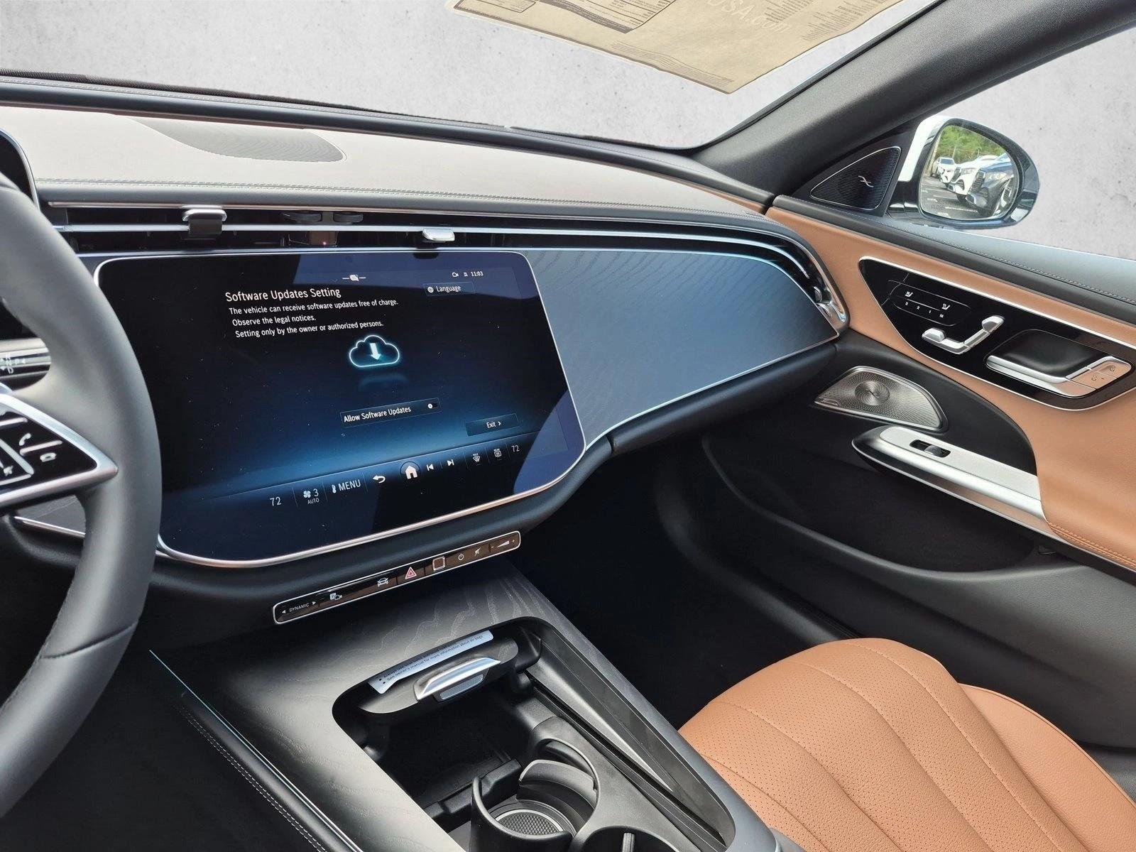 New 2027 Polar White Mercedes-Benz E450 image 12