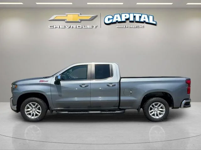 Used 2019 SATIN STEEL METALLIC Chevrolet LT image 2