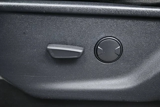Used 2023 Agate Black Metallic Ford XL image 11