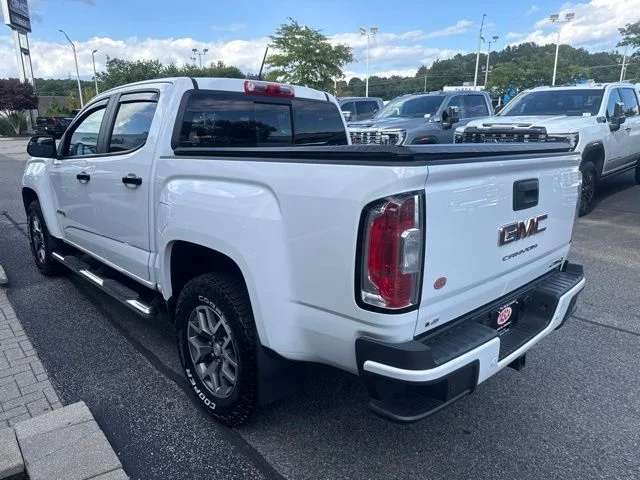 Used 2021 White GMC AT4 w/Leather image 5
