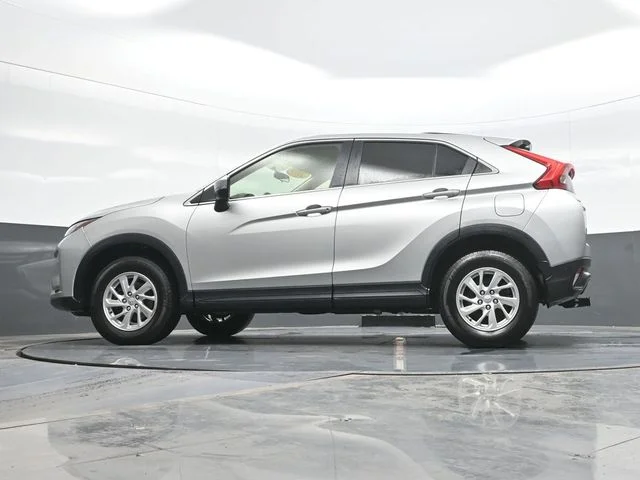 Used 2019 Silver Mitsubishi ES image 20