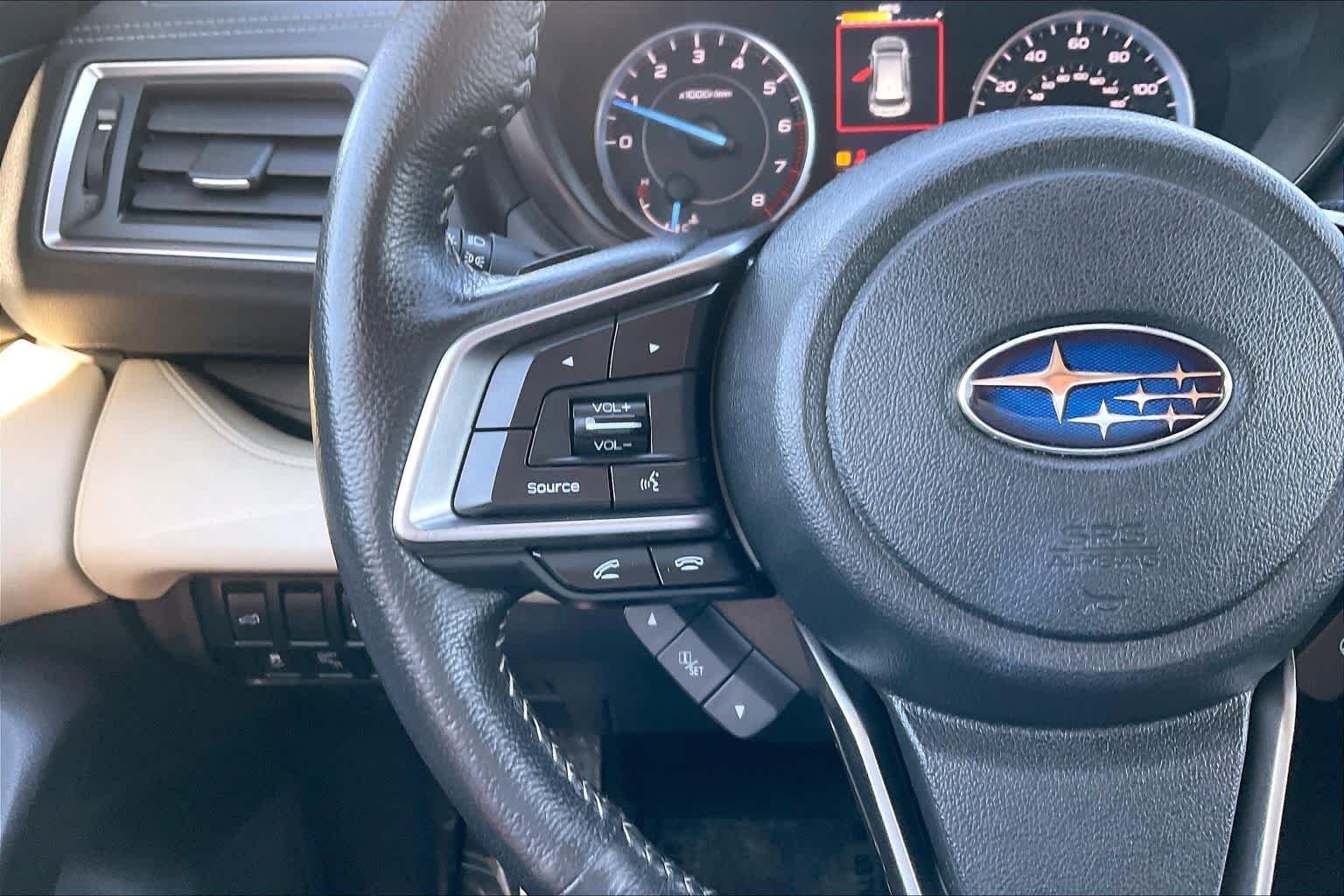 Used 2019 Crystal White Pearl Subaru Limited image 22