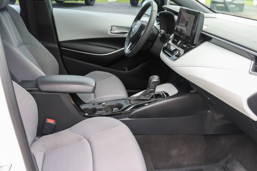 Used 2024 White Toyota SE image 10