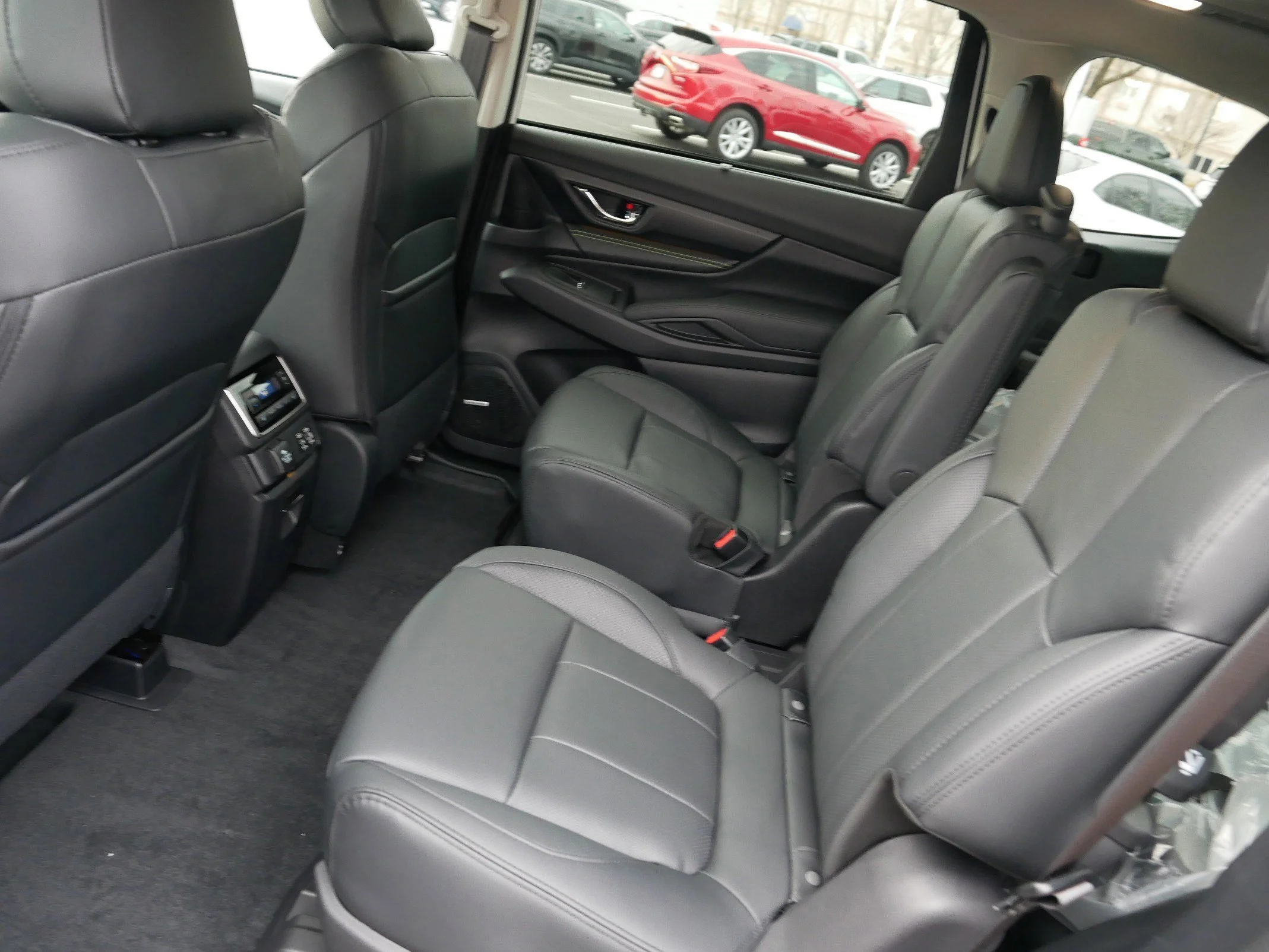 2026 Subaru Ascent Onyx Edition-Touring - Photo 7