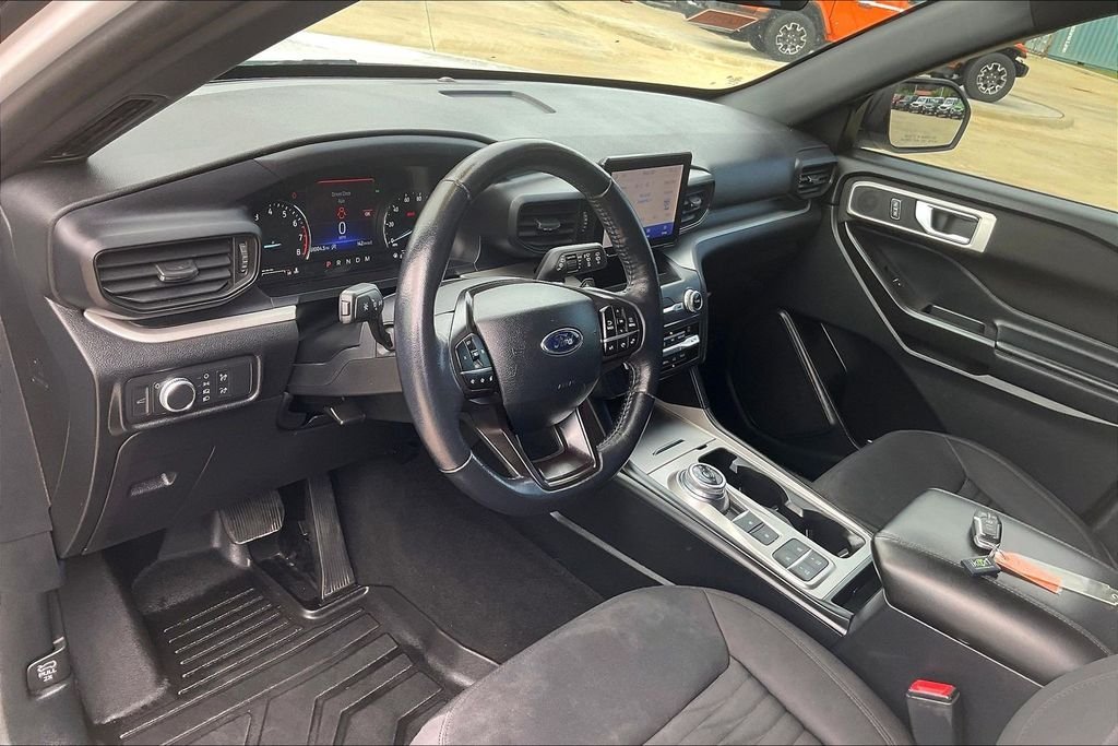 Used 2020 White Ford XLT image 13