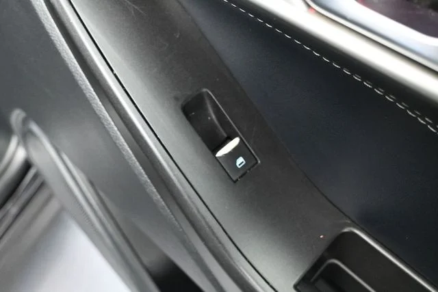 Used 2020 Black Ford Limited image 44