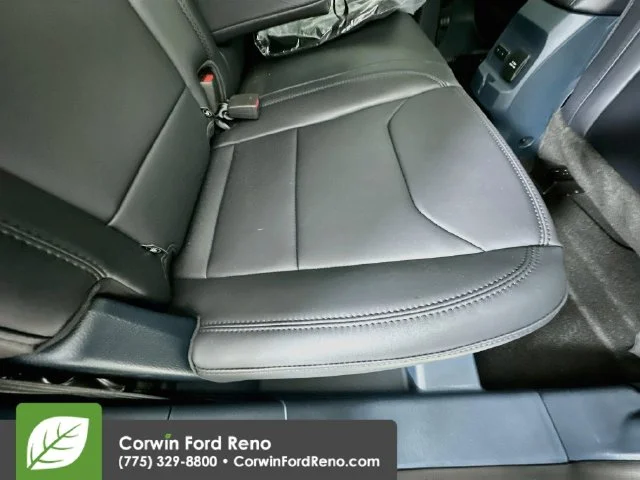 New 2026 Azure Gray Metallic Tri-Coat Ford Lariat image 31