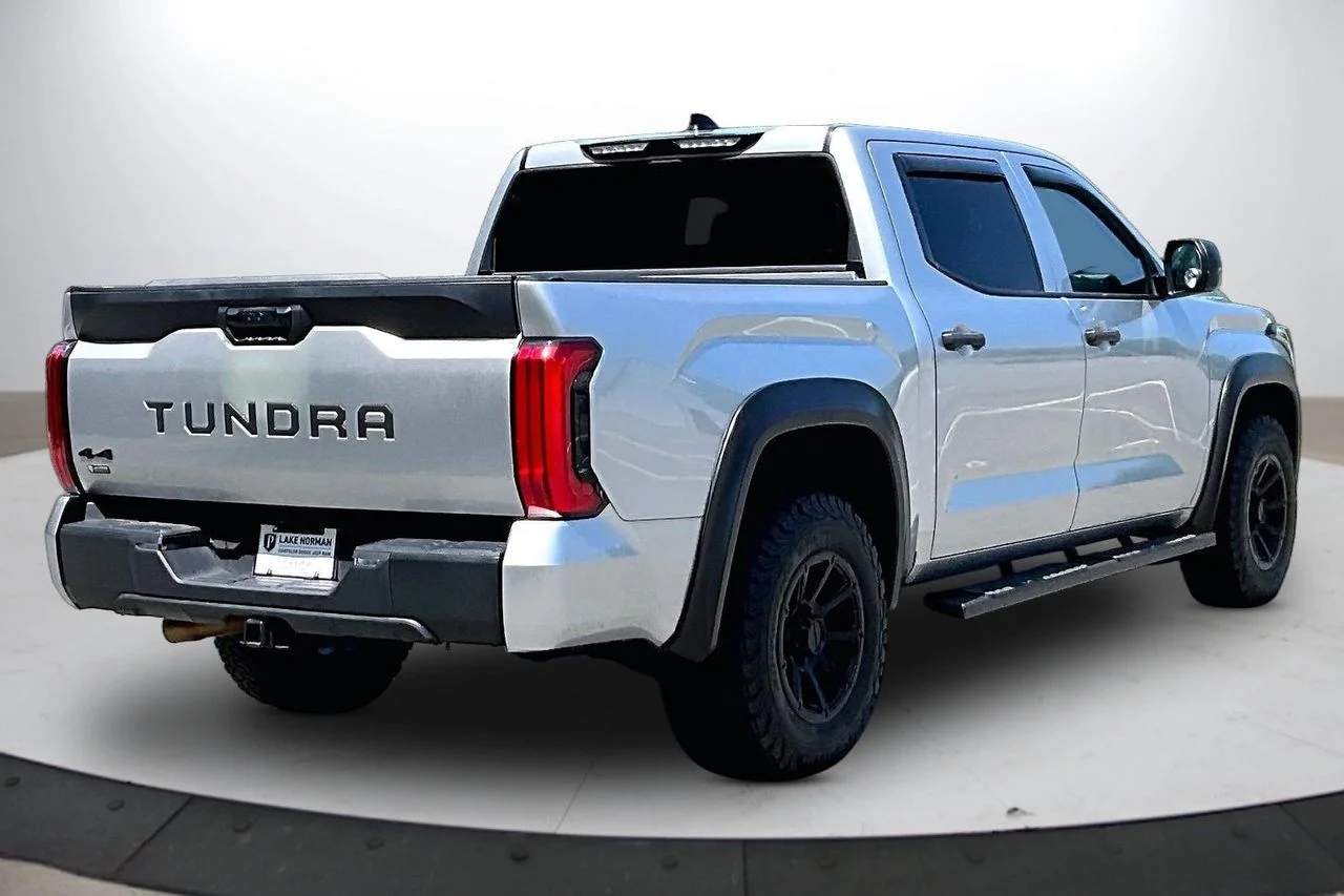 Used 2023 Silver Toyota SR image 9
