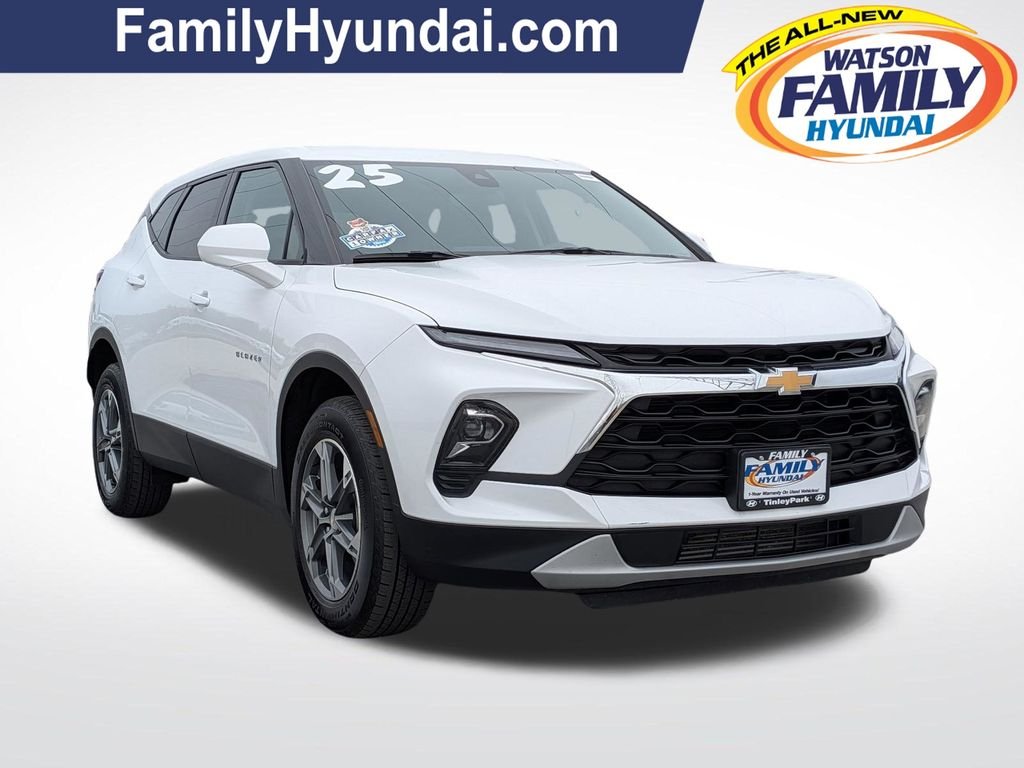2025 Chevrolet Blazer 2.0T 2LT AWD's photo