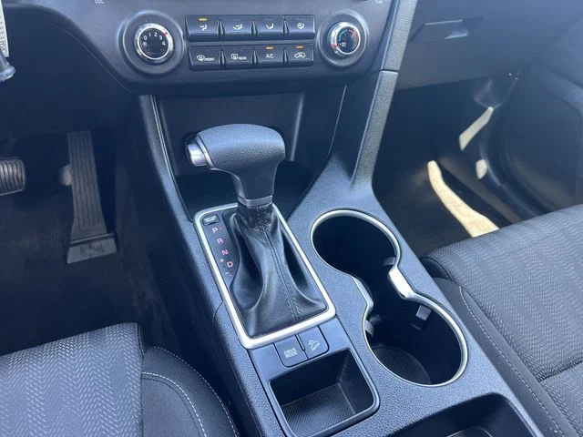 Used 2022 Blue Kia LX image 22