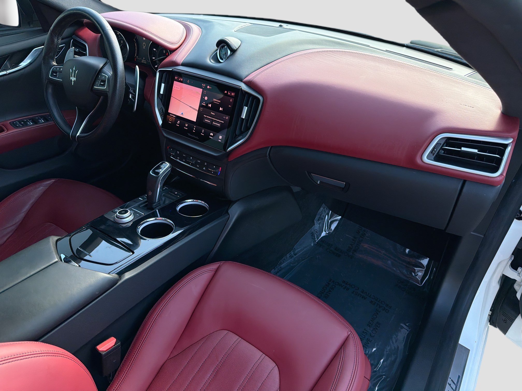 Used 2023  Maserati Modena image 14