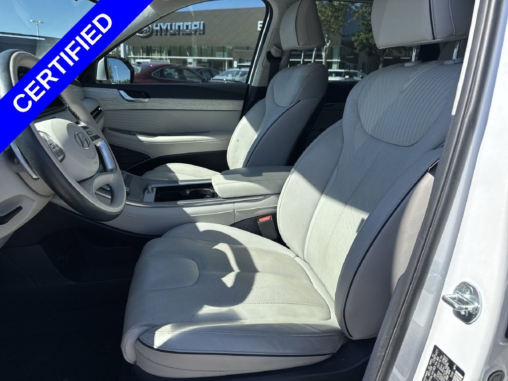 Used 2024 White Hyundai Calligraphy image 13