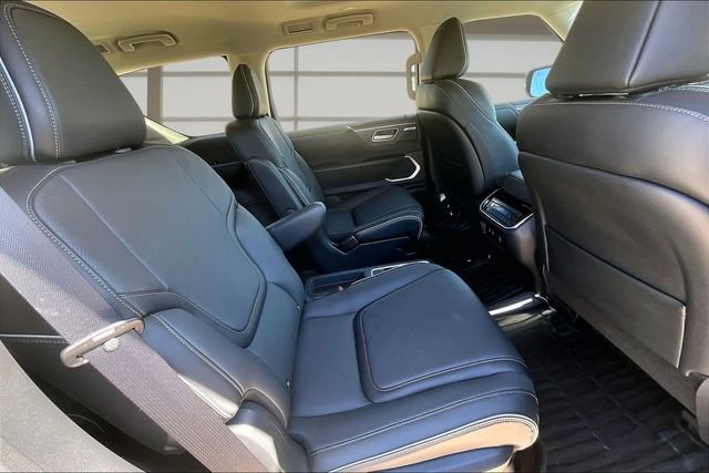 Used 2026 Black INFINITI LUXE image 28