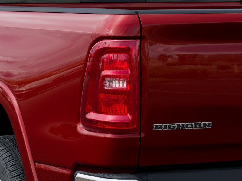 New 2026 Molten Red Pearl-Coat Exterior Paint RAM Big Horn/Lone Star image 10