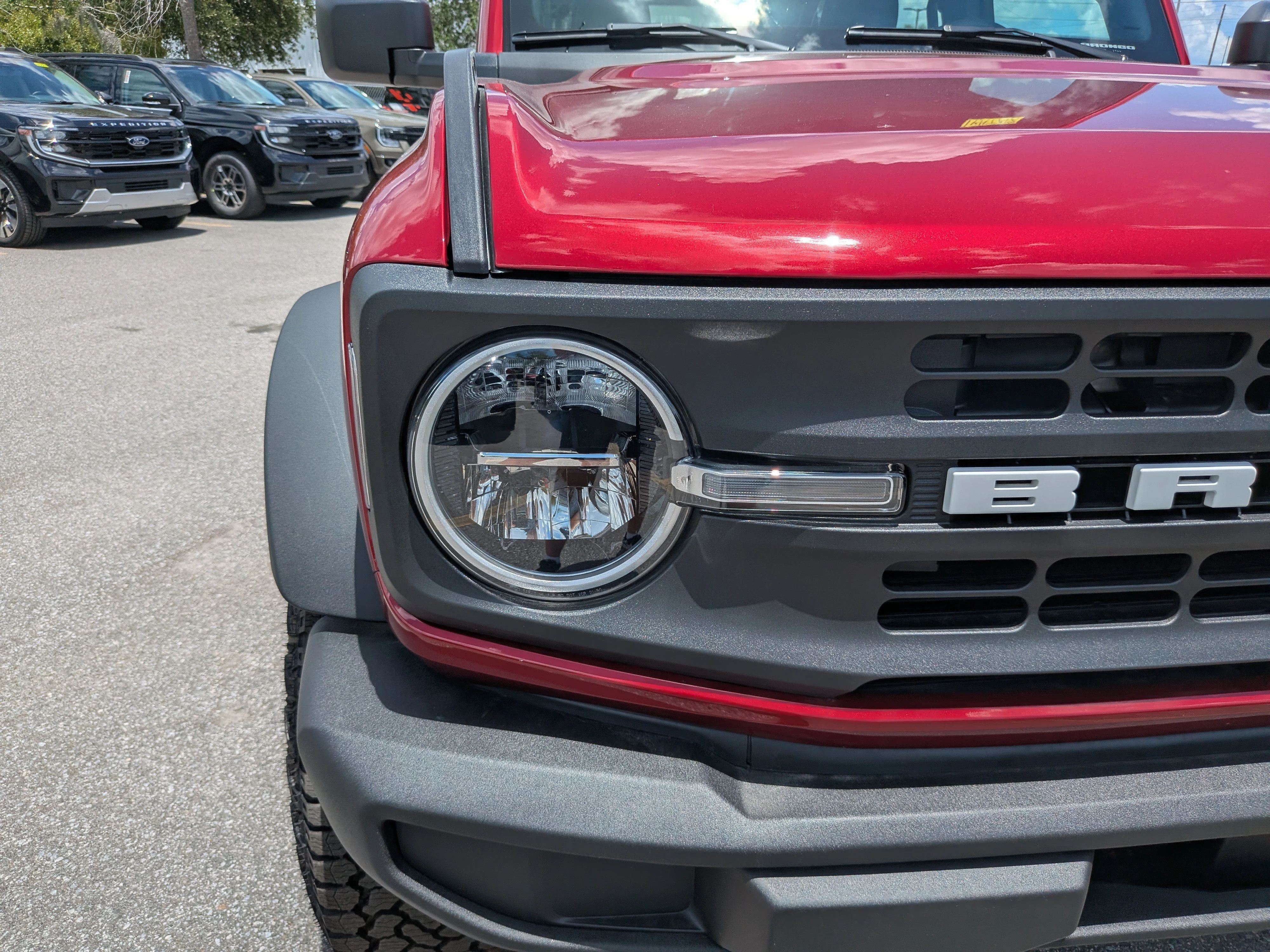 New 2025 Ruby Red Metallic Tinted Clearcoat Ford  image 9