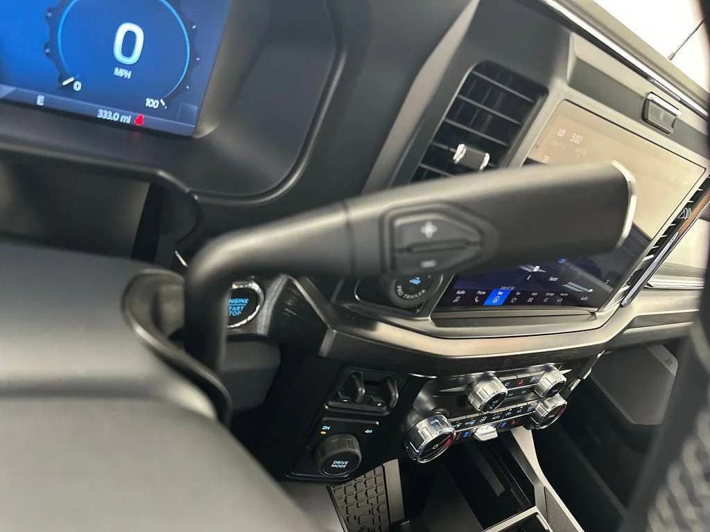 New 2026 Star White Metallic Tri-Coat Ford F-350® Lariat® image 22