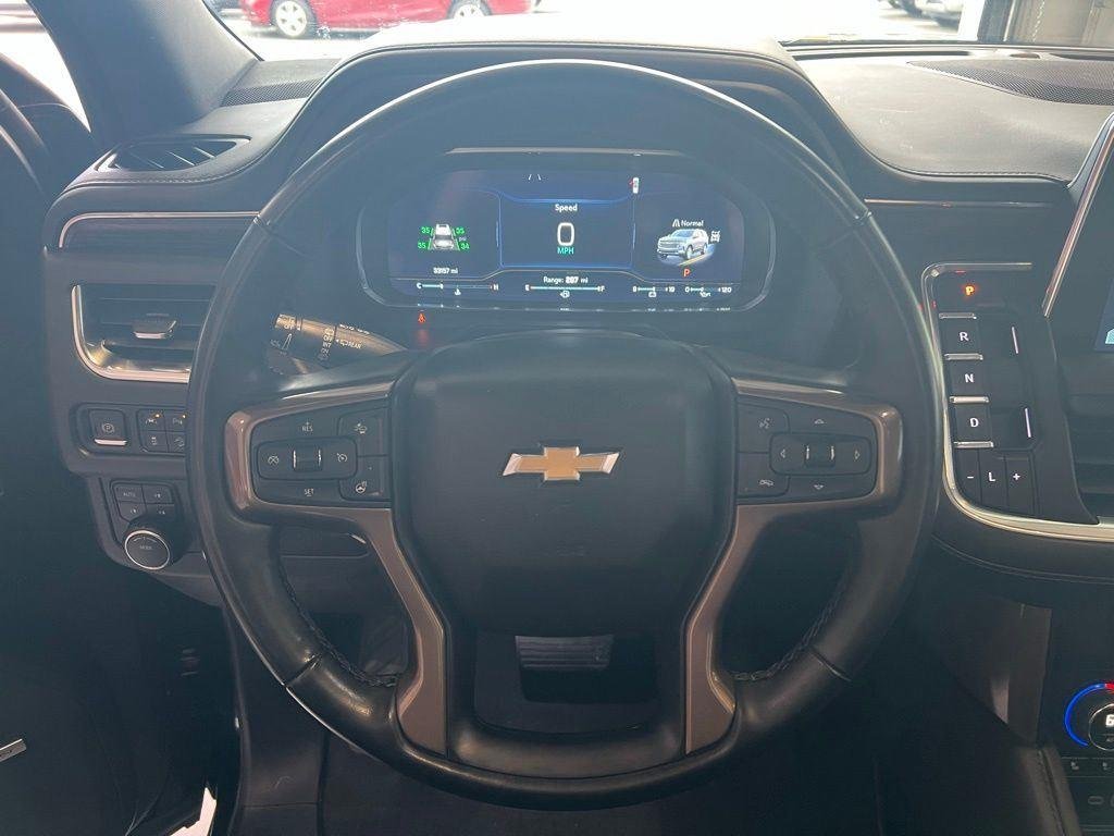 Used 2023 Black Chevrolet High Country image 21