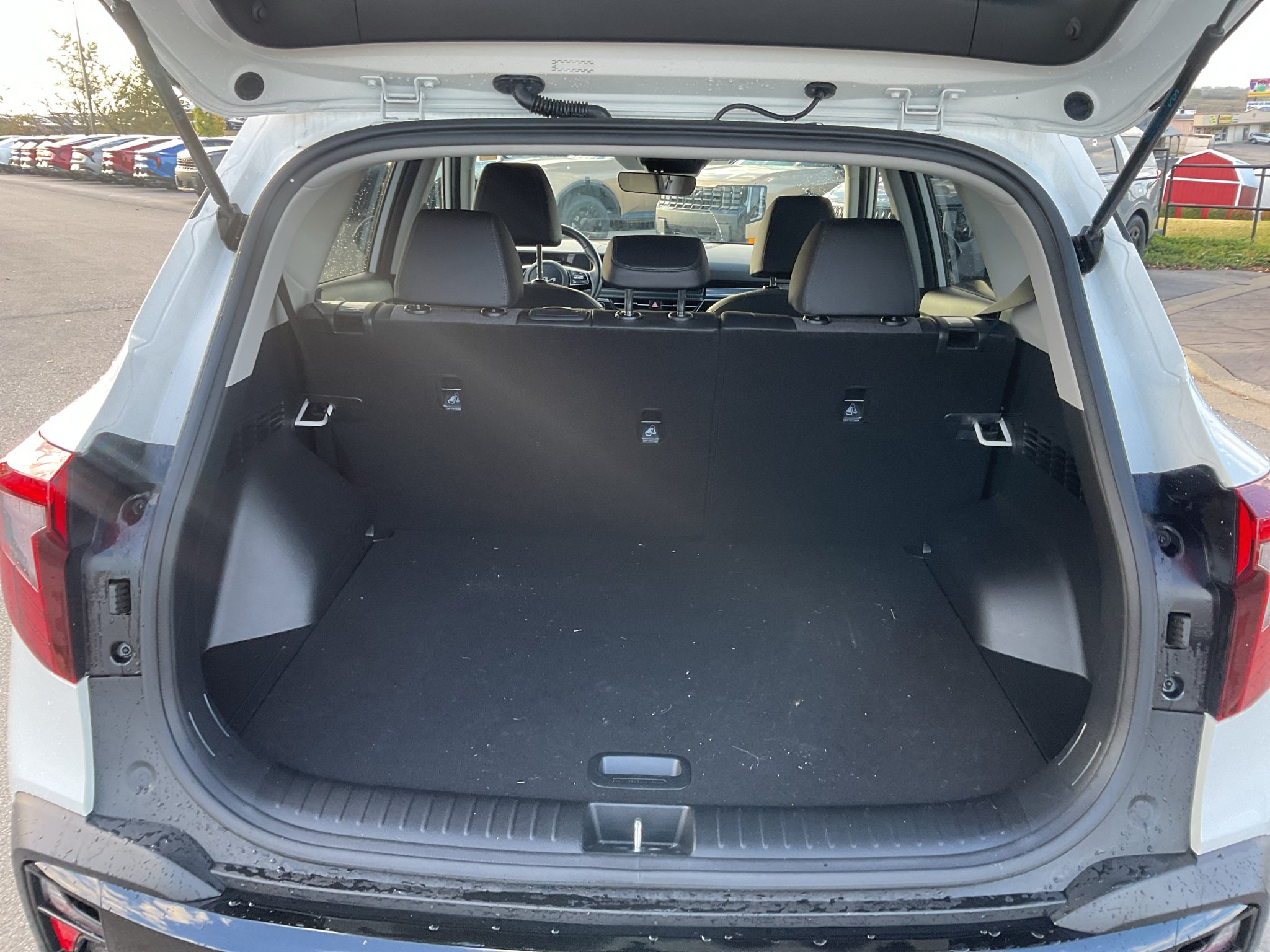 Used 2025 Snow White Pearl Kia S image 15