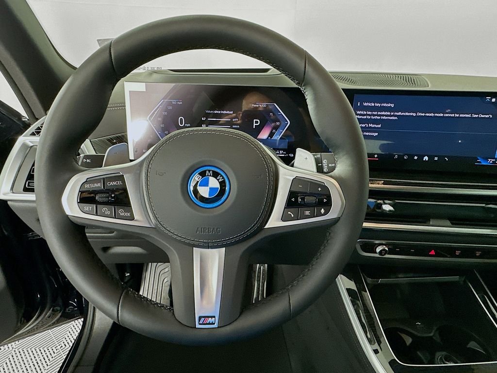 New 2026 Carbon Black Metallic BMW xDrive50e image 10