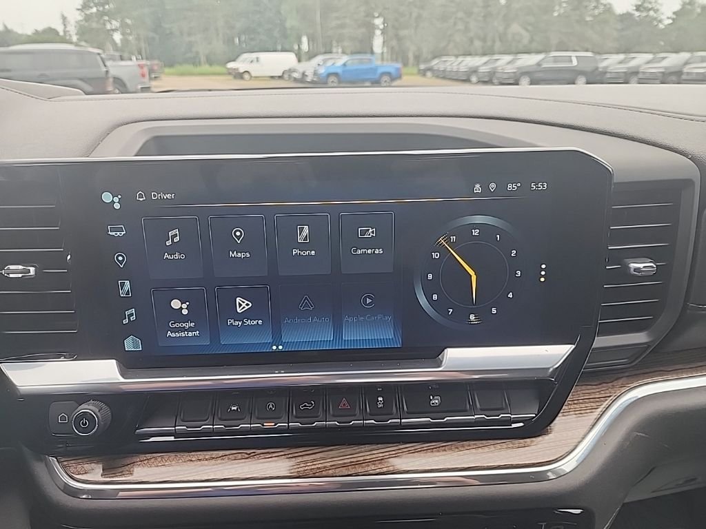 Used 2023 Gray Chevrolet LT image 18