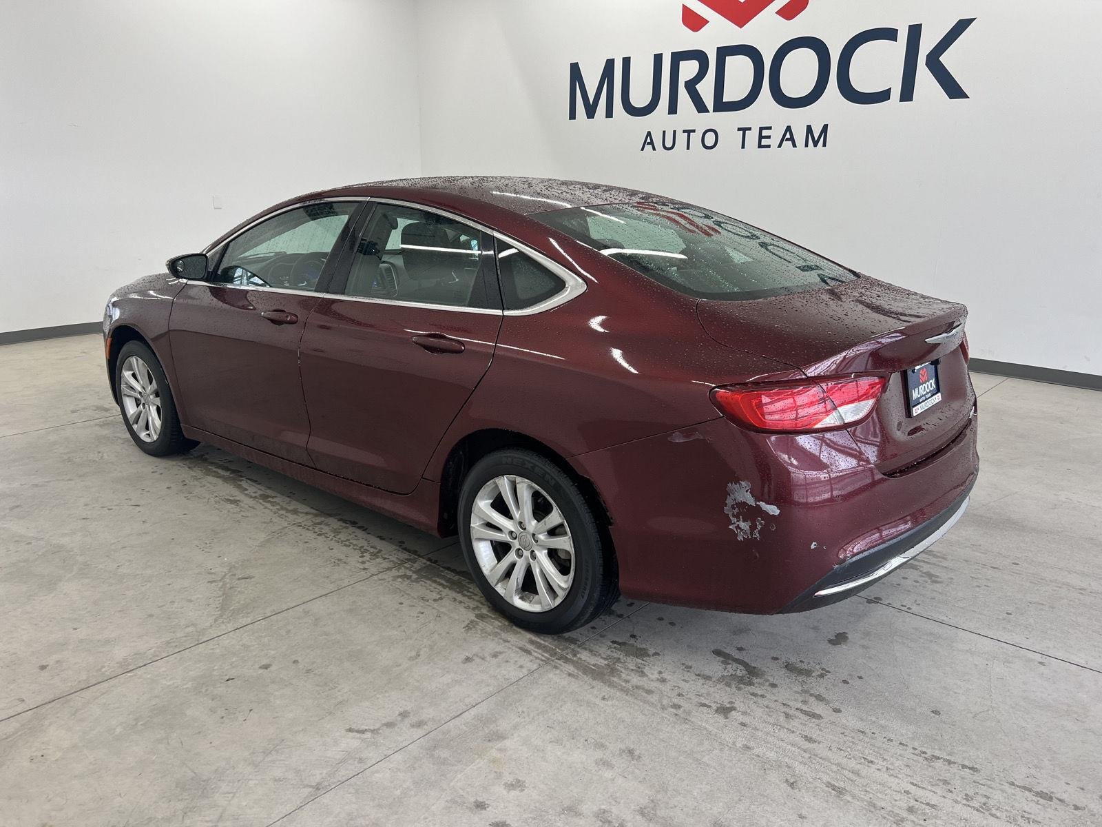 Used 2015 Velvet Red Pearlcoat Chrysler Limited image 2