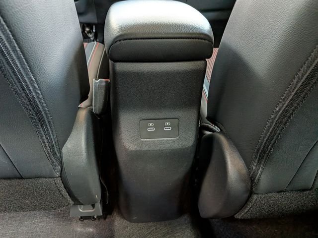 Used 2025 White Nissan SR image 10