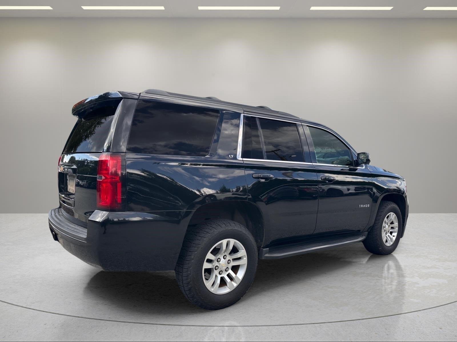Used 2019  CHEVROLET LT image 14