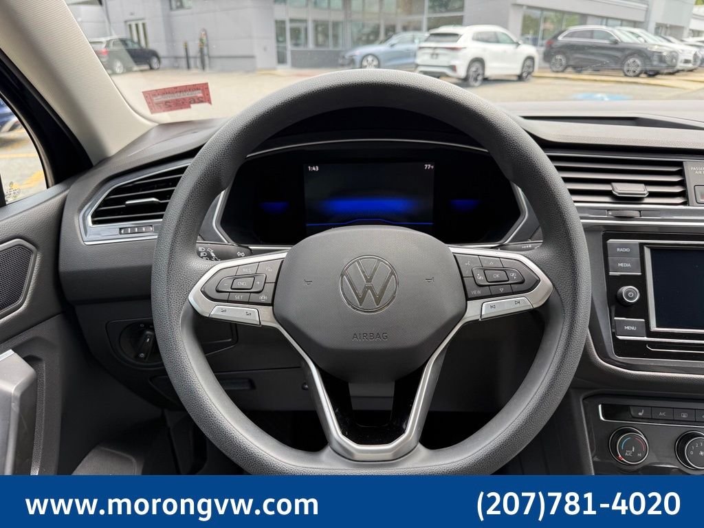 Used 2022 Black Volkswagen 2.0T S image 33