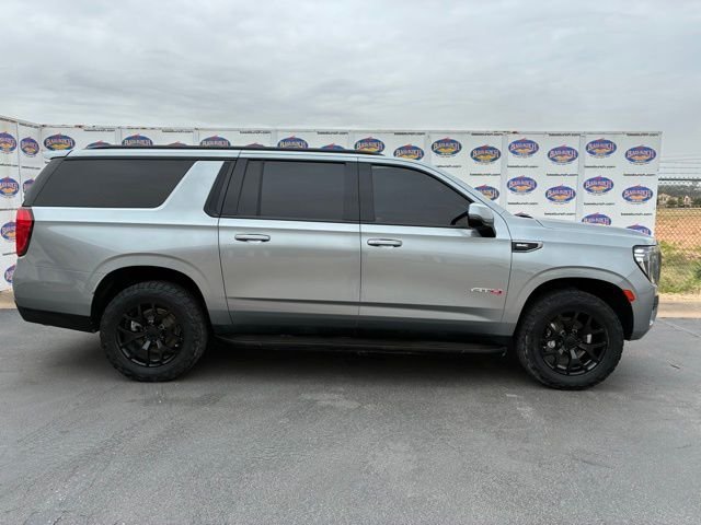 2023 GMC Yukon XL AT4 4WD