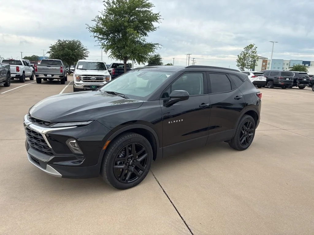 2024 Chevrolet Blazer 2.0T 2LT FWD's photo