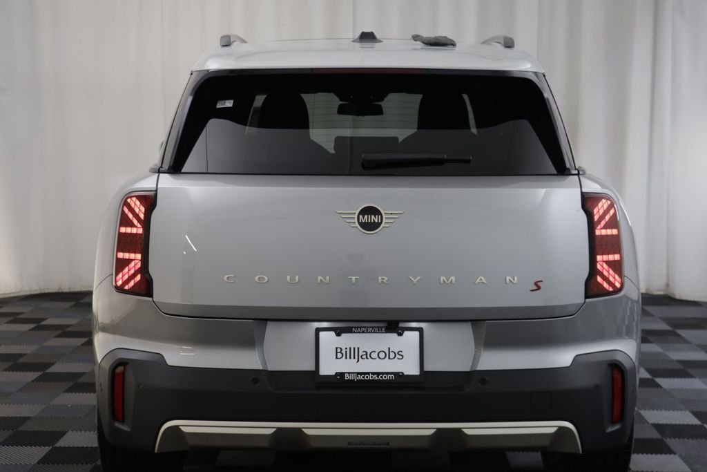 New 2027 C6b MINI Iconic image 15