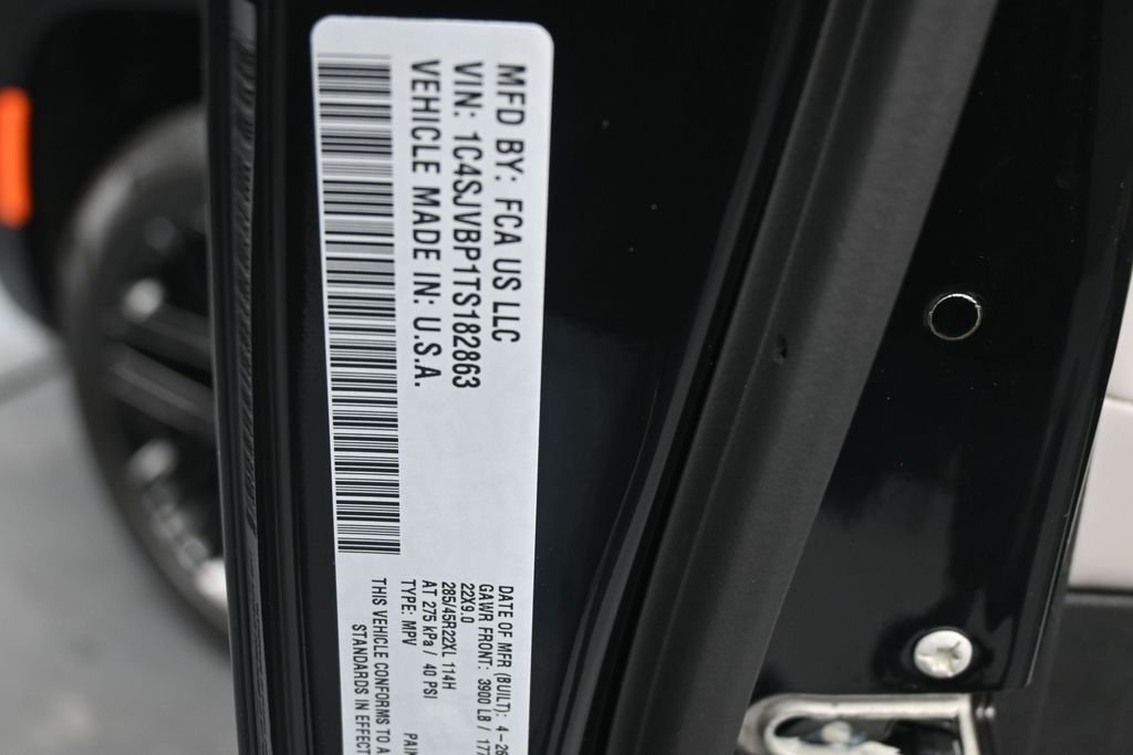 New 2026 High Gloss Black Exterior Paint Jeep Limited Reserve image 18