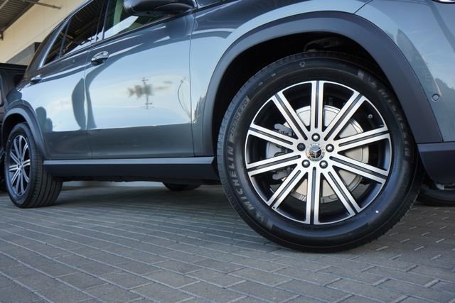 New 2026 Selenite Grey Metallic Mercedes-Benz GLE 350 image 40