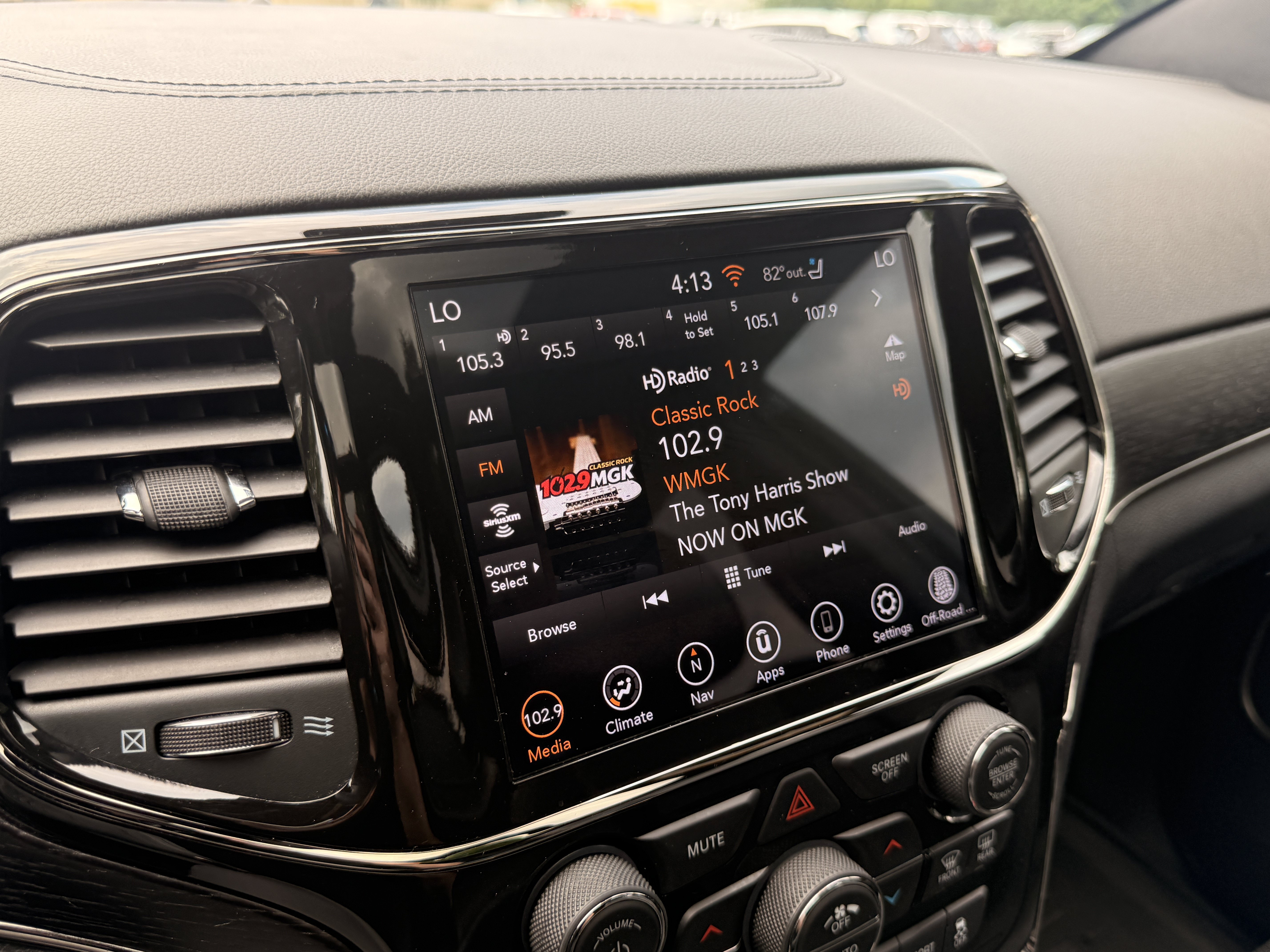 Used 2021 Diamond Black Crystal Pearlcoat Jeep High Altitude image 20