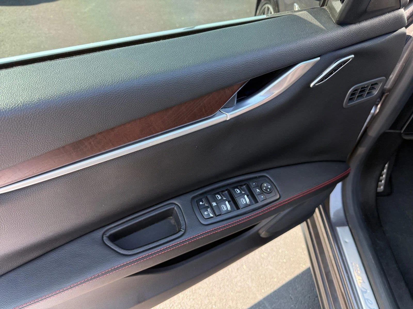 Used 2016 Grigio Maratea Metallescent Maserati S Q4 image 12