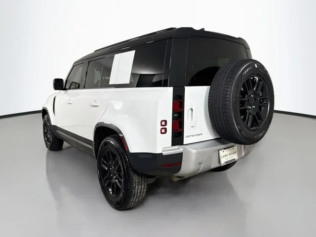 Used 2025 Fuji White Land Rover S image 7