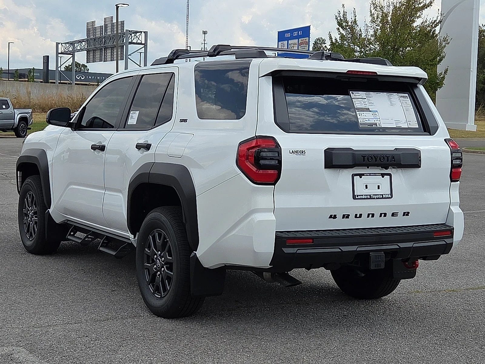 New 2026 Ice Cap Toyota SR5 image 3