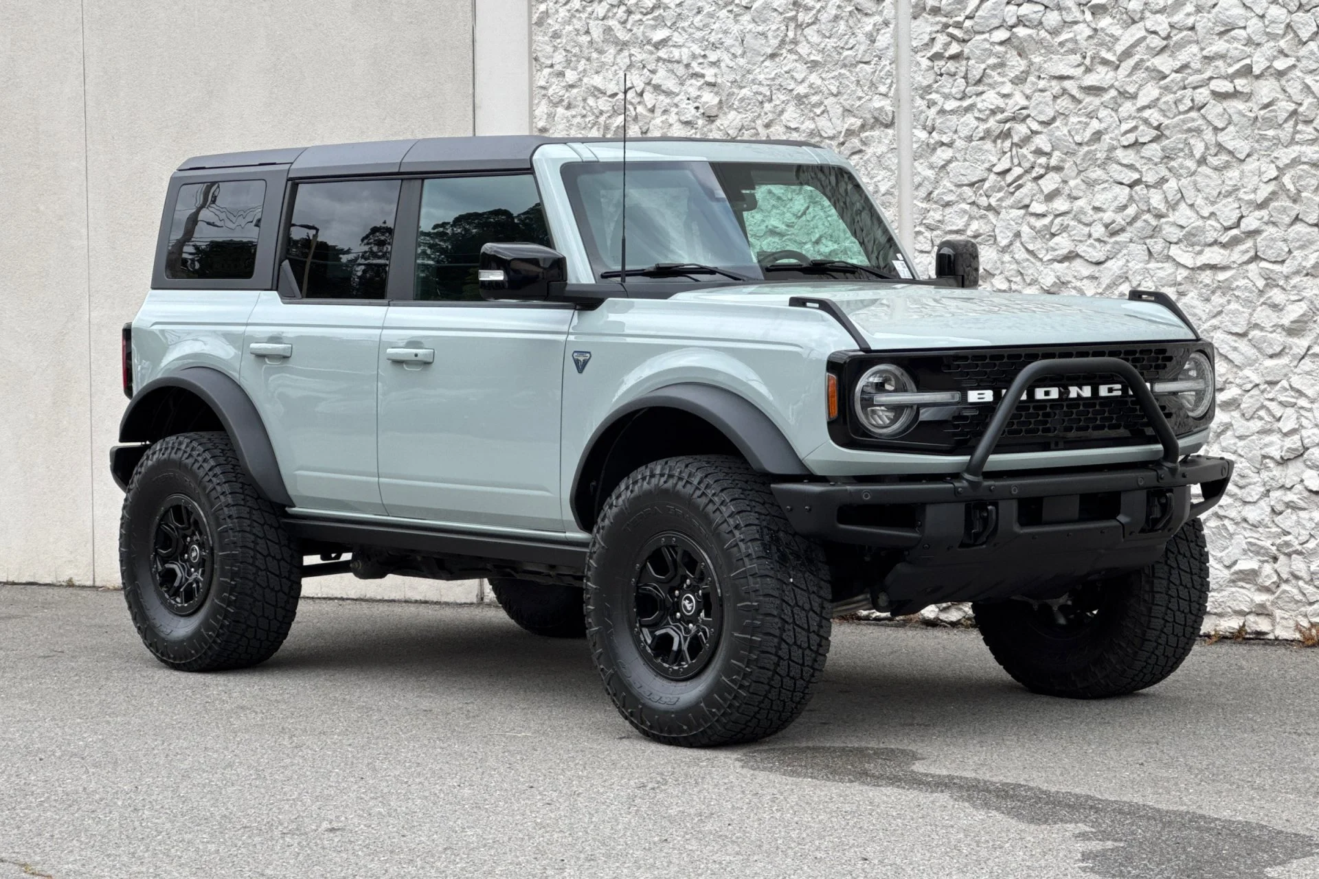 Used 2021 Green Ford First Edition image 9
