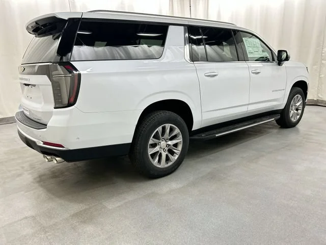 New 2026 Polar White Tricoat Chevrolet Premier image 4