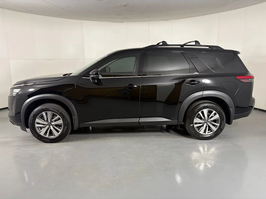 New 2026 Super Black Nissan SL image 5