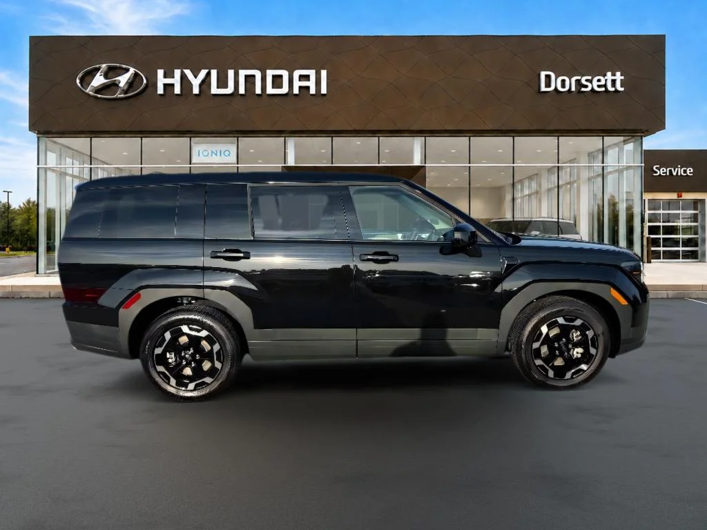 New 2027 Phantom Black Hyundai SE image 5