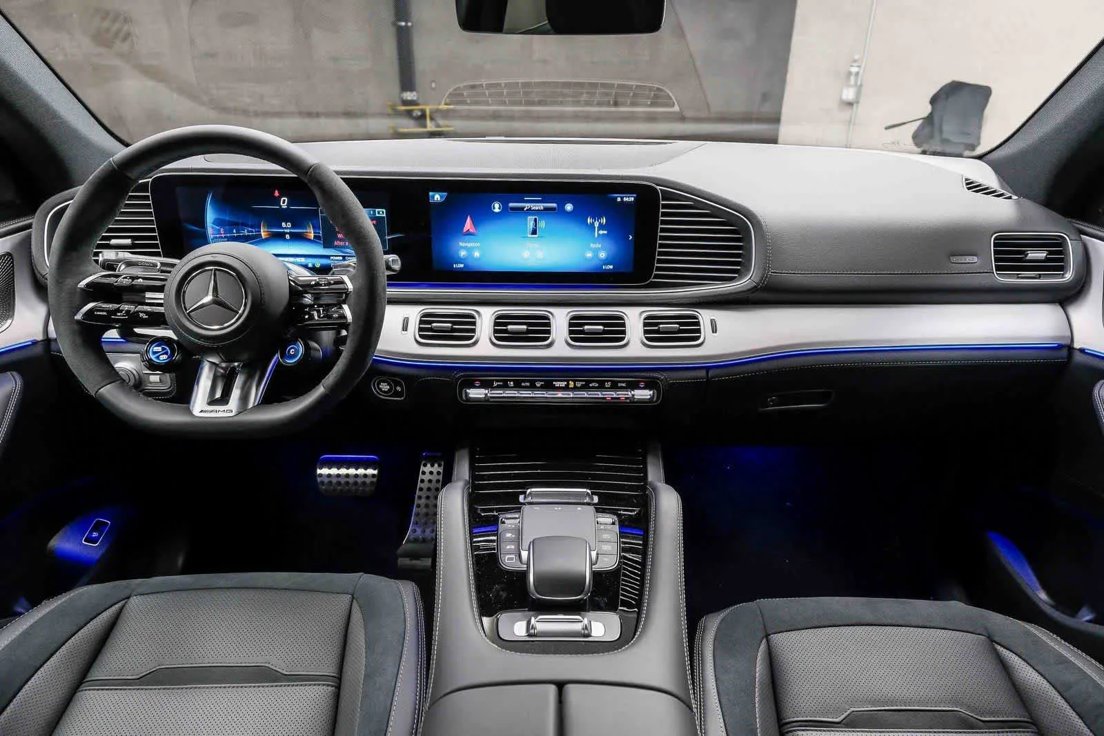 New 2026 Cirrus Silver Metallic Mercedes-Benz AMG® GLE 53 4MATIC+ Coupe image 40