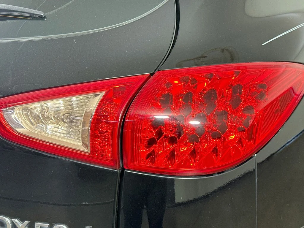 Used 2015 Black Obsidian INFINITI Journey image 34