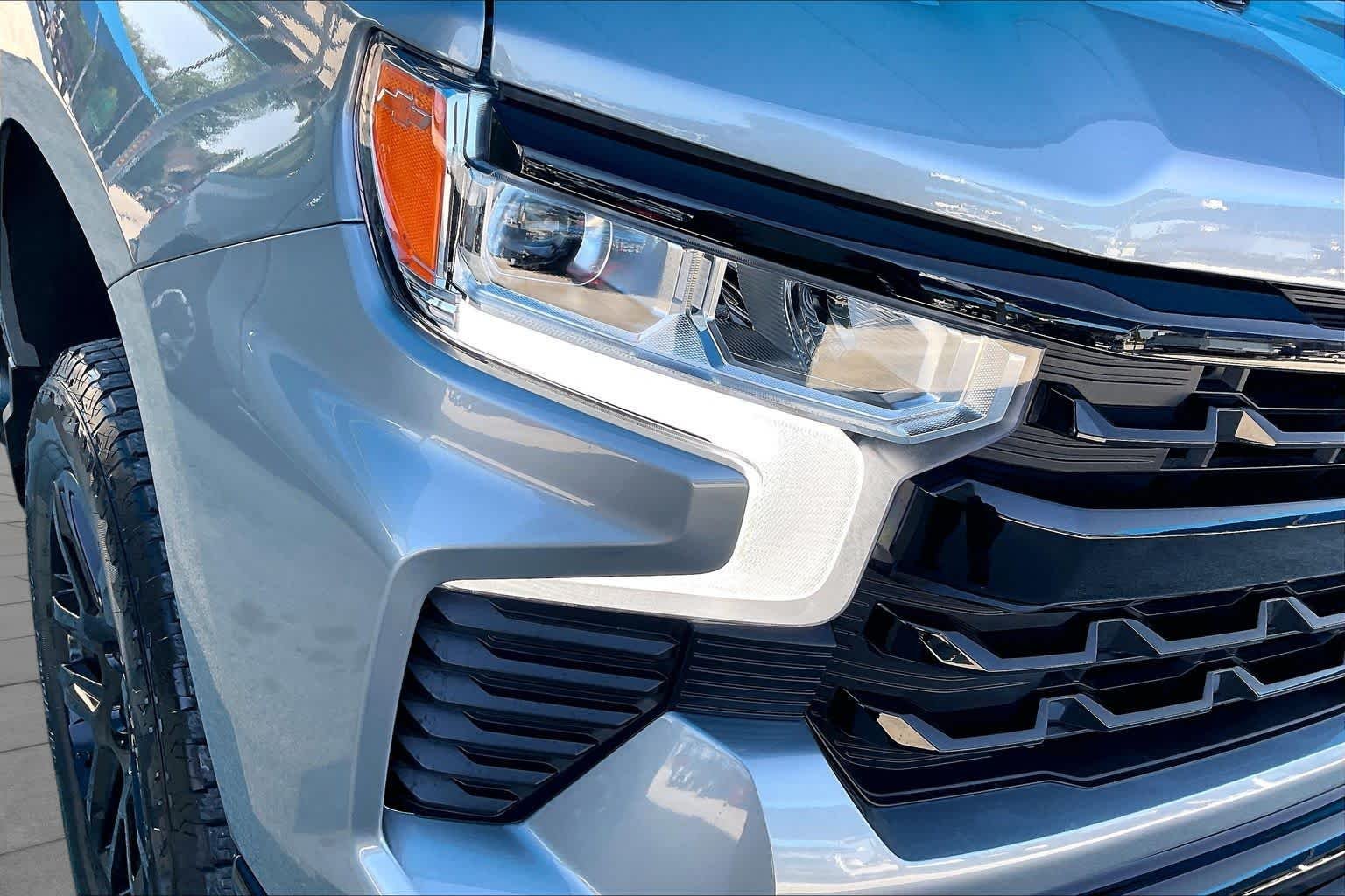 Used 2026 Sterling Gray Metallic Chevrolet LT Trail Boss image 28