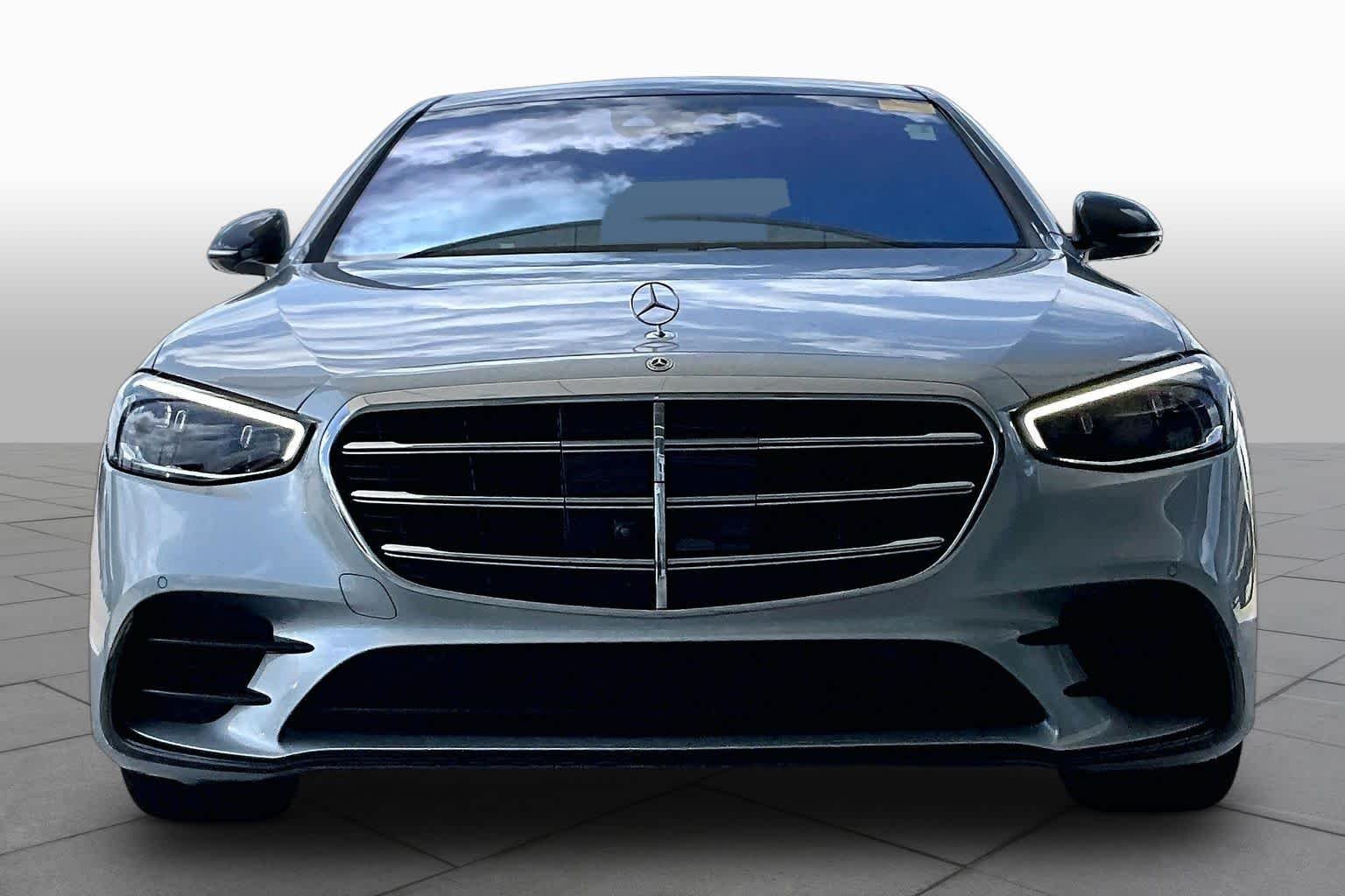 Used 2021 Cirrus Silver Mercedes-Benz S 580 image 4