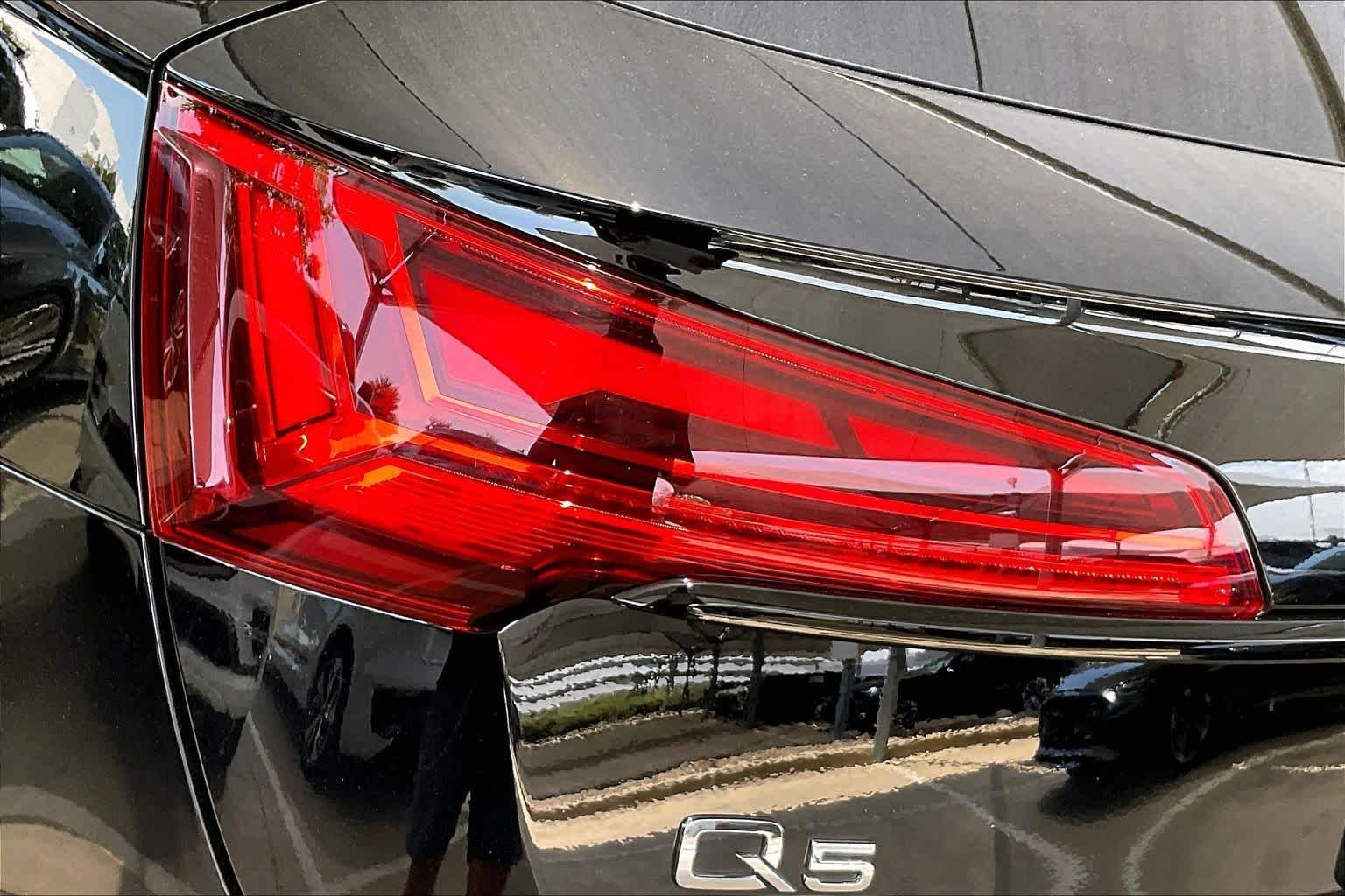 Used 2025 Brilliant Black Audi Premium image 29