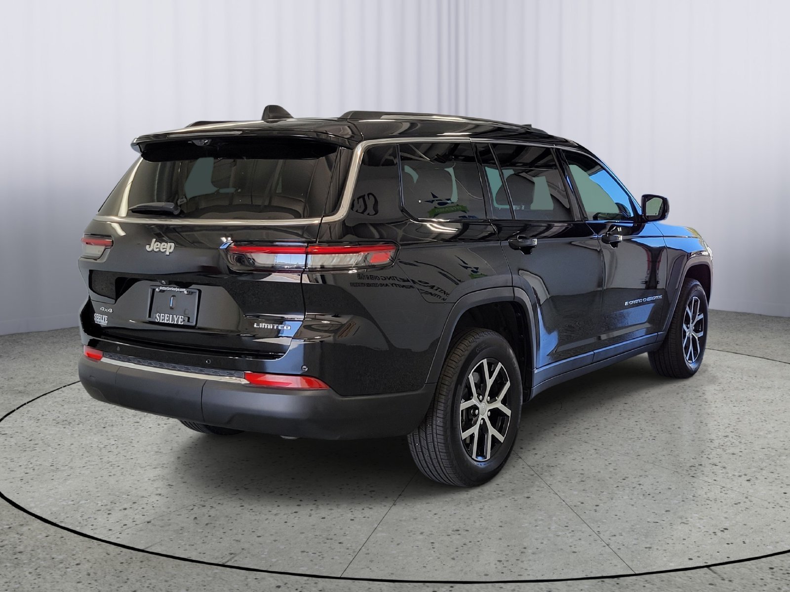 Used 2023 Black Jeep Limited image 2