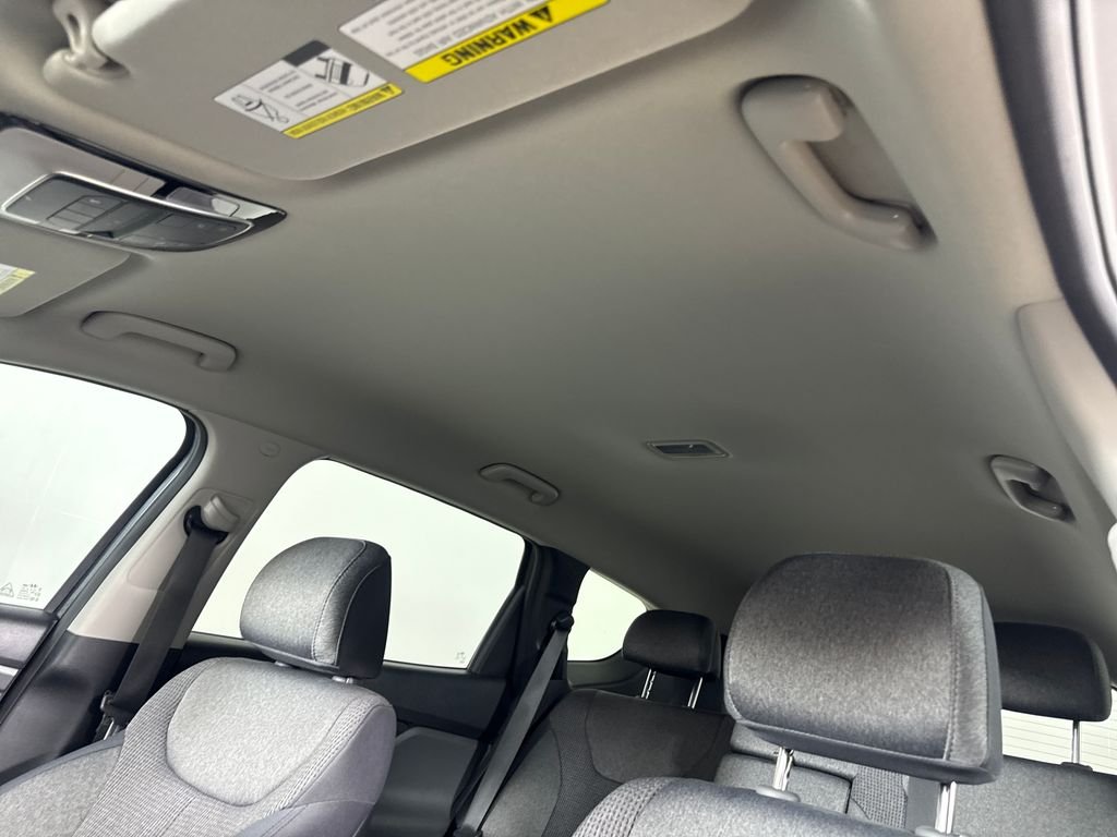 Used 2021 Gray Hyundai SEL image 21