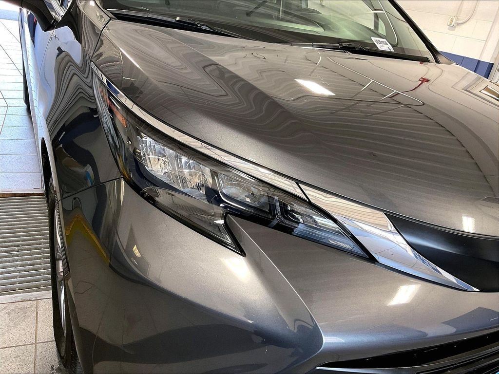 Used 2025 Gray Toyota LE image 33
